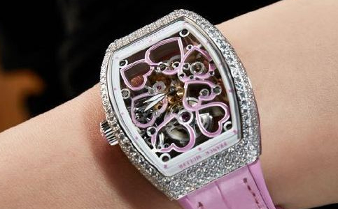 成都法穆蘭手表維修點售后服務電話