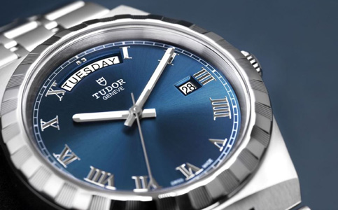 鄭州帝舵維修電話(帝舵手表生銹)