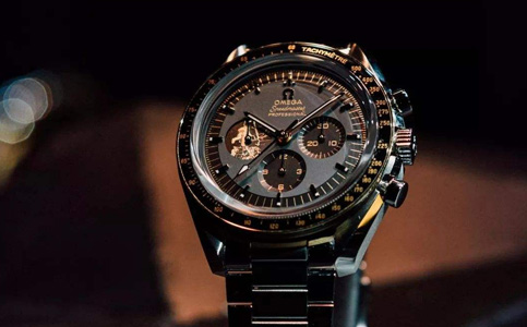 武漢歐米茄官方維修服務點（歐米茄手表更換表殼去哪兒更換）