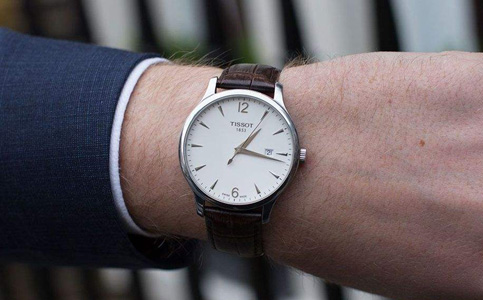 天梭北京維修網(wǎng)點(天梭手表表針脫落的原因以及處理技巧)