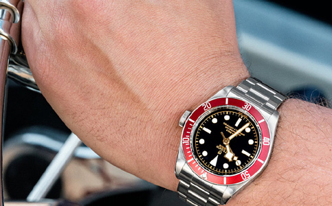 帝舵表南寧售后服務(wù)中心(帝舵表鏈生銹)