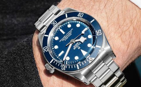 成都帝舵保養(yǎng)店在哪里（帝舵手表皮帶保養(yǎng)）