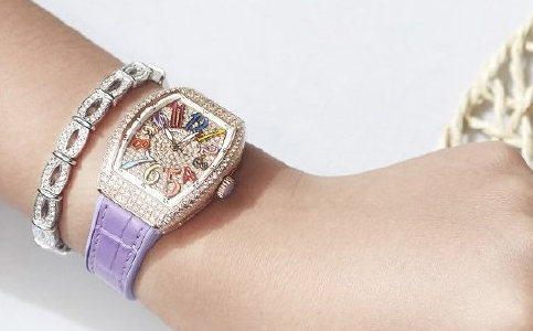 法穆蘭佛山售后電話電話號碼（關(guān)于法穆蘭手表電池?fù)p壞的問題）