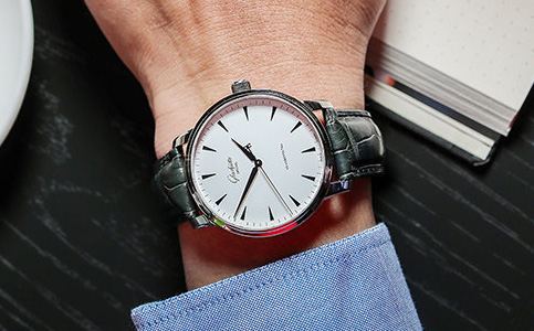 格拉蘇蒂泉州維修網點（格拉蘇蒂外觀磕碰）