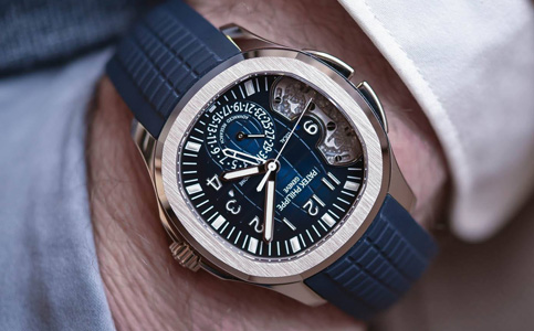 百達翡麗售后維修點（為什么百達翡麗手表表蒙起霧）