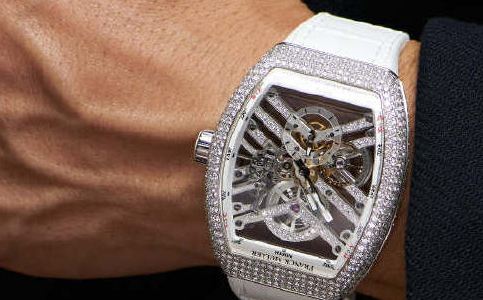 法穆蘭維修保養(yǎng)(法穆蘭手表表蒙破裂的解決方法)