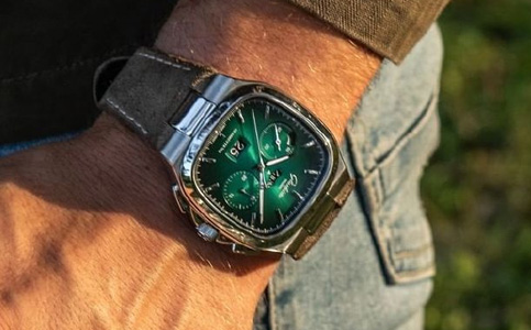 格拉蘇蒂維修服務(修復格拉蘇蒂手表起霧的方法)