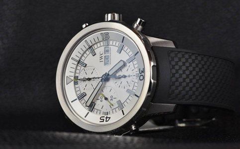 萬國維修服務中心(解決萬國手表走慢的方法)