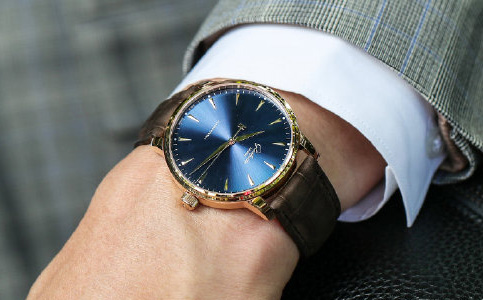 格拉蘇蒂手表維修中心(格拉蘇蒂表玻璃的保養方法)