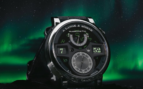 朗格手表保修期多久(應(yīng)對朗格手表表玻璃起霧問題)